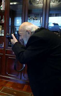 Ara Güler'den Cumhuriyet'e cevap