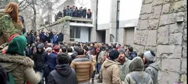 ODTÜ’de mescide giden öğrencilere saldırı