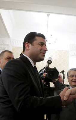 Demirtaş Rusya'da Türkiye'yi suçladı