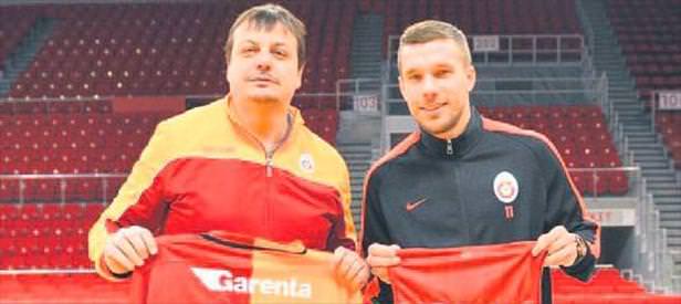 Podolski’den Nowitzki’ye: Şimdi sıra sende