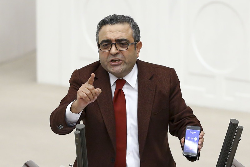 CHP'li vekilden "bacaklarını kırarım" tehdidi
