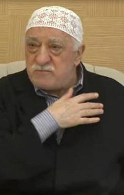 Gülen sızdıklarını itiraf etti