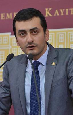 Eren Erdem'in meçhul geçmişi