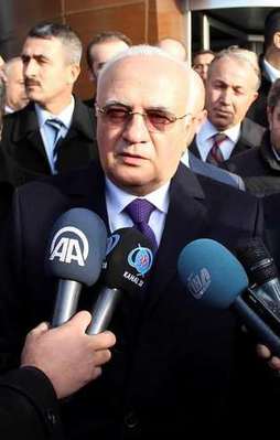 FETÖ’ye kuşlu gönderme