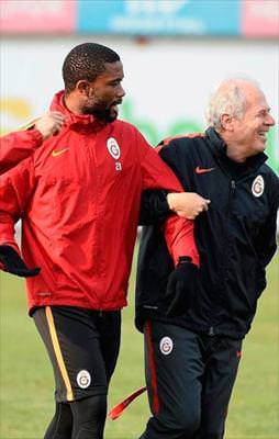 Cimbom moralli bitirmek istiyor!