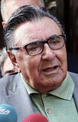 'Özgürlük' diyenler RTÜK'ü kilitledi