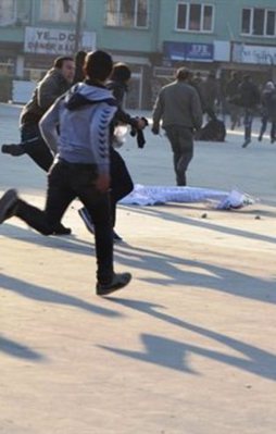 Niğdeliler HDP'lileri böyle kovaladı