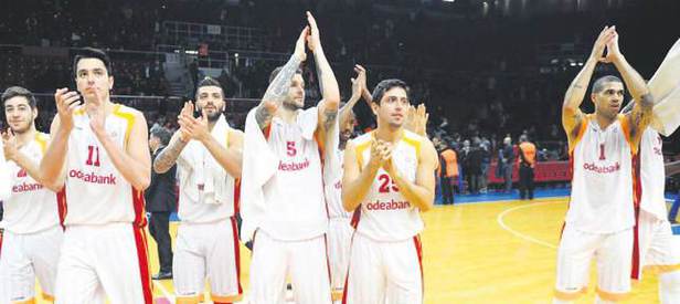 Aslan potada farklı