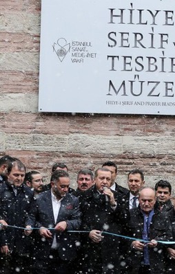 Açılışı kar altında yapıldı