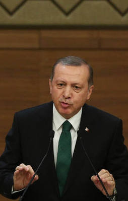 Cumhurbaşkanı Erdoğan'dan önemli açıklamalar