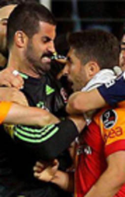 Futboldaki en büyük derbi kimin?