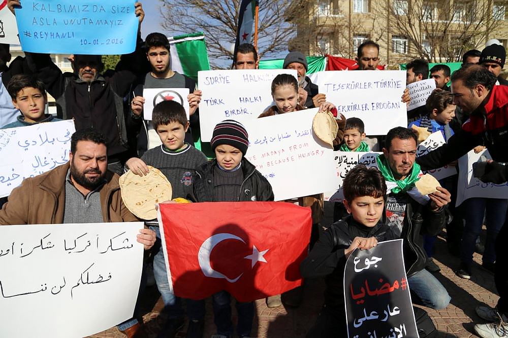İnsanlık Esed'in zulmünü seyrediyor-2