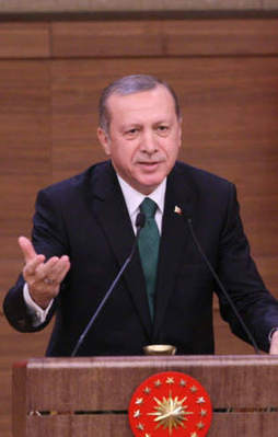 Erdoğan'dan sözde aydınlara sert cevap!