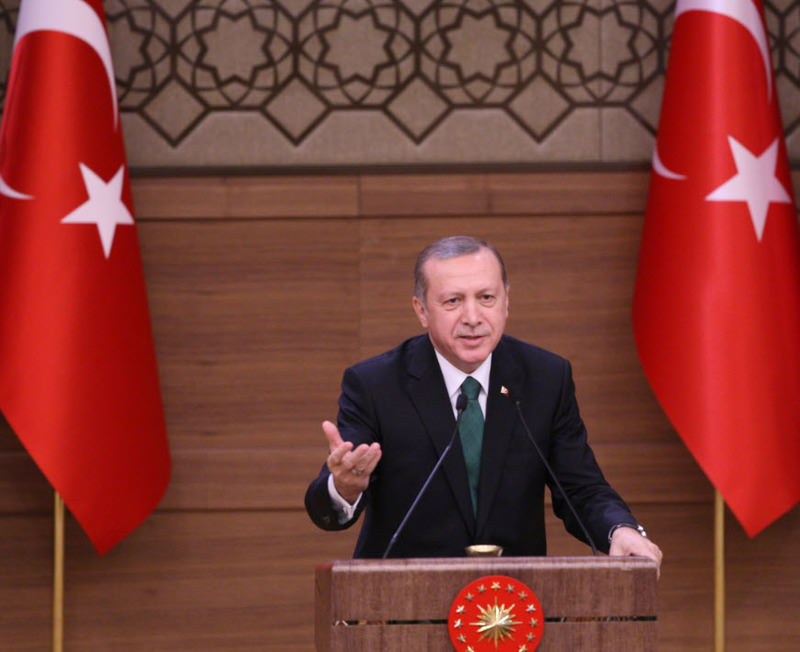 Erdoğan'dan sözde aydınlara sert cevap!
