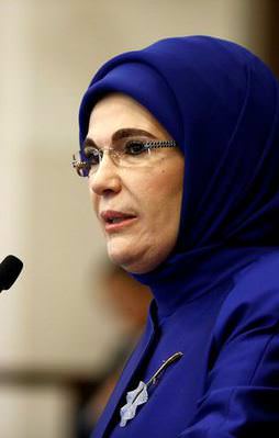 Emine Erdoğan: Madaya artık sözün bittiği yer