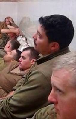 İran'ın 'Coniler' şovu kısa sürdü