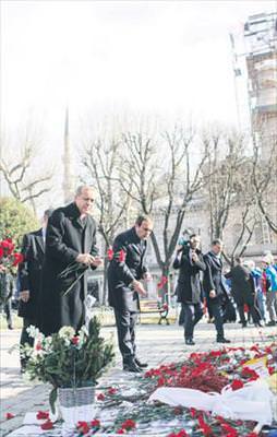 Aydın değil karanlıklar