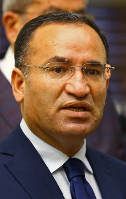 Bozdağ: Bu kanun fişlemenin panzehiridir