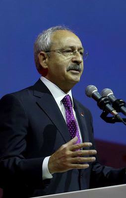 Kılıçdaroğlu yeniden genel başkan seçildi