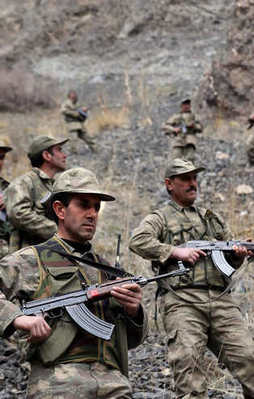 PKK'nın korkulu rüyası: Korucular