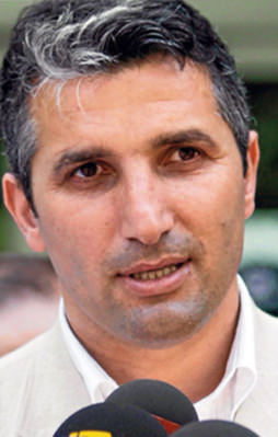 Nedim Şener'den FETÖ yazarına sert tepki
