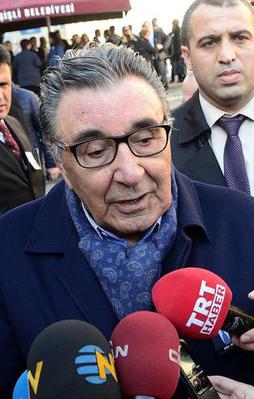 Aydın Doğan 'kağıt davası'nda yeniden yargılanacak