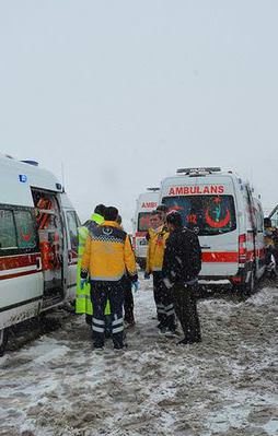 Ankara'da otobüs kazası: 25 yaralı