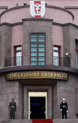 TSK'dan flaş açıklama! Yakalandılar