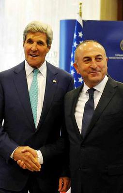 Çavuşoğlu, ABD Dışişleri Bakanı Kerry ile görüştü