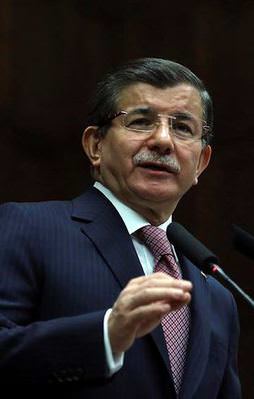 Davutoğlu'ndan HDP'lilere 'hendek' cevabı