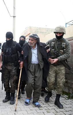 Terör engelinden Mehmetçik'e sığındılar