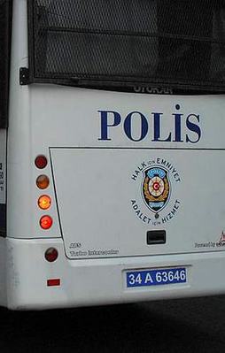 İstanbulda asayiş operasyonu: 40 gözaltı