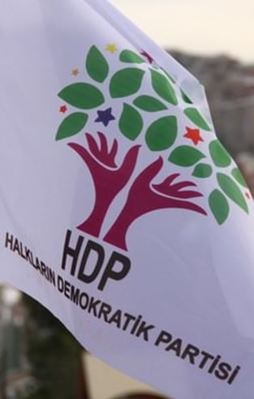 HDP’li Eş Başkanlar Yunanistan’a kaçtı