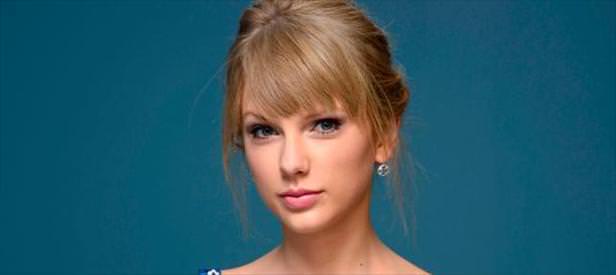 Kuş zirveye uçuyor