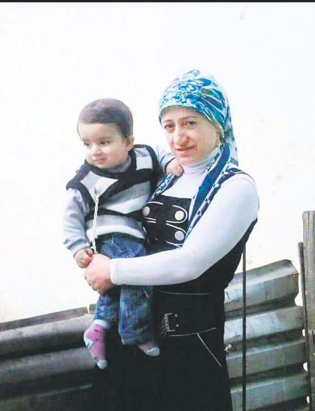 Sürekli kanlı rüyalar görüyordu