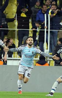 Fenerbahçe tek golle turladı!