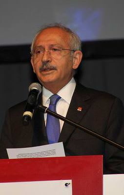 Kılıçdaroğlu'nu çark ettiren anket