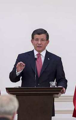 Davutoğlu'dan Demirtaş'ın açıklamalarına sert tepki