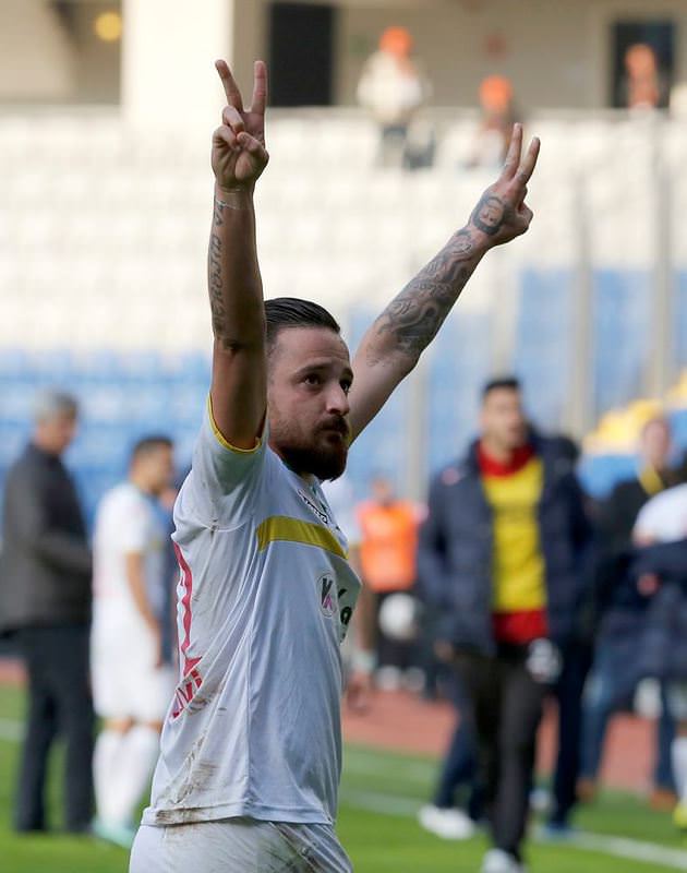 Ceza sahası!