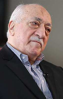 Fetullah'ın avukatı bakın nerede çıktı