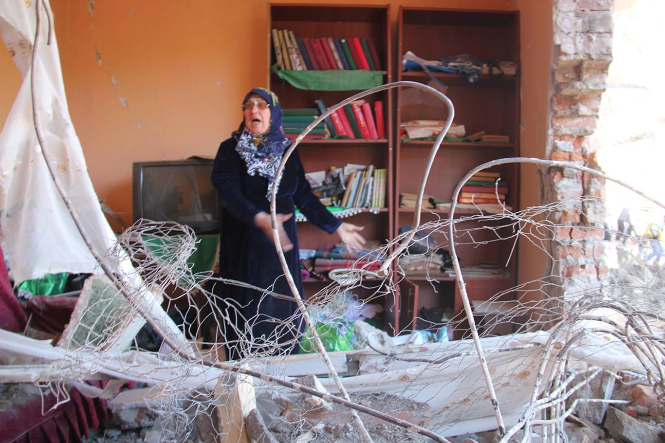 Diyarbakır'da HDP'Li vekillere sert tepki-3