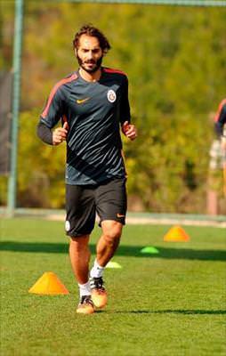 Hamit'ten yönetime ret