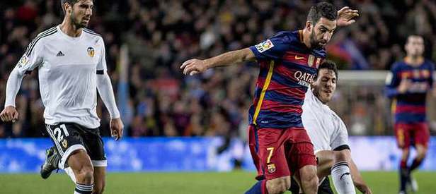 Barcelona'dan final adımı