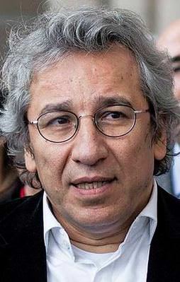 Can Dündar ve Erdem Gül'e müebbet istemi