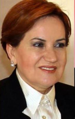 MHP'de muhalifler kurultay için dava açtı