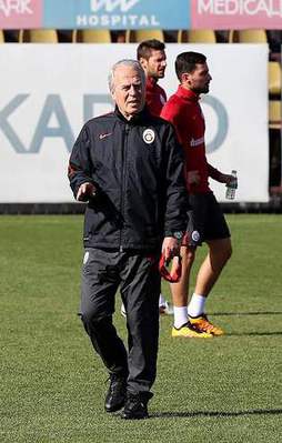 Galatasaray'da bir kriz daha