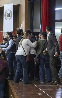 Bir CHP klasiği! Kurultay'da kavga çıktı