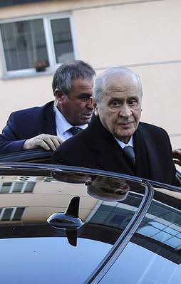 Bahçeli mesaiye başladı