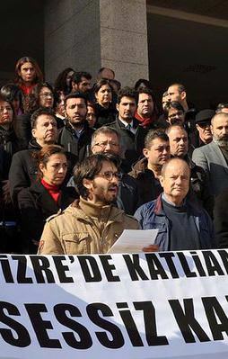 PKK'lı avukatlara hakimden sert tepki