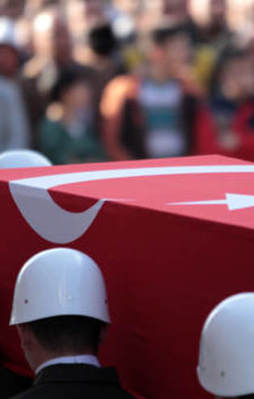 Cizre ve Sur'da iki asker şehit